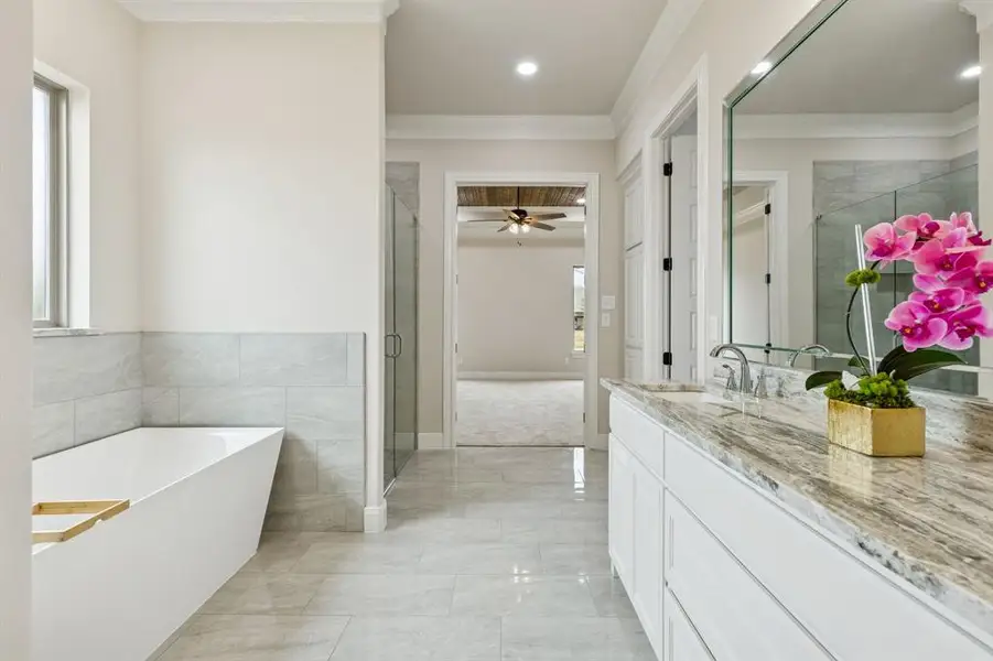 Furnished interior view inside a new home in , Granbury (Image 13).