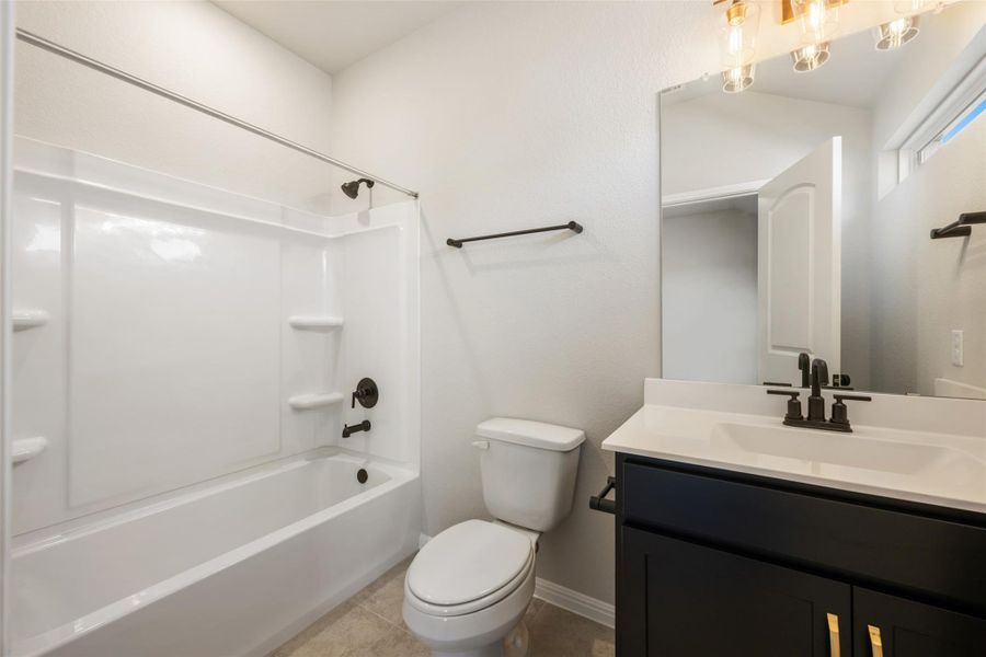 Representative images and renderings are for illustrative purposes. Actual structural options and design finishes of home may vary. Representative images and renderings are for illustrative purposes. Actual structural options and design finishes of home may vary.
