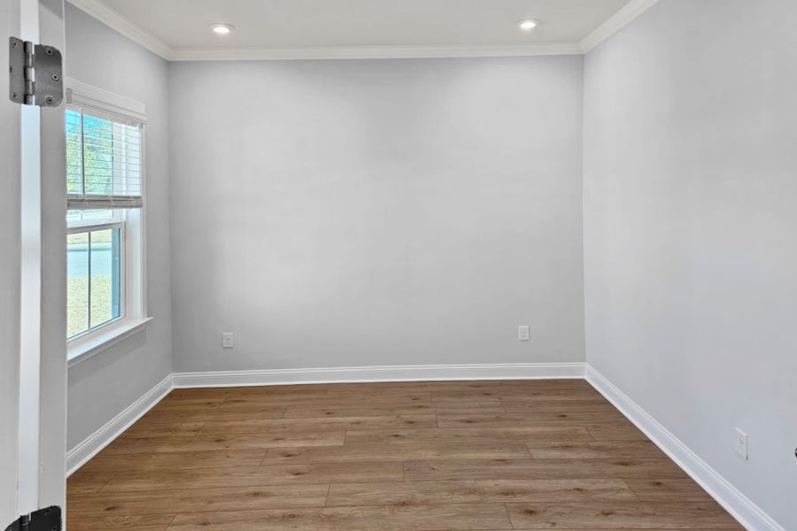 Spacious, unfurnished interior of a new home in Solserra, Shallotte (Image 15).