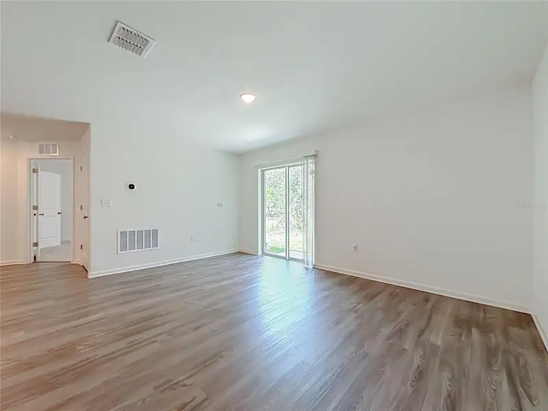 Spacious, unfurnished interior of a new home in The Collection at Ocklawaha, Ocklawaha (Image 19). Spacious, unfurnished interior of a new home in The Collection at Ocklawaha, Ocklawaha (Image 19).