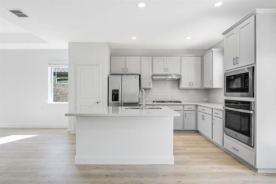 1409 Zapateado Way 1409 Zapateado Way