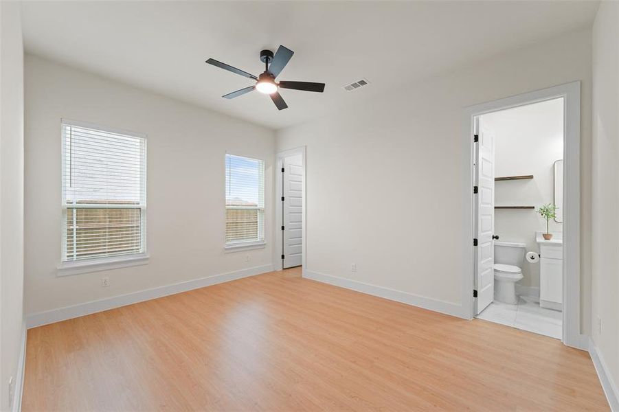 Spacious, unfurnished interior of a new home in , Forney (Image 37).