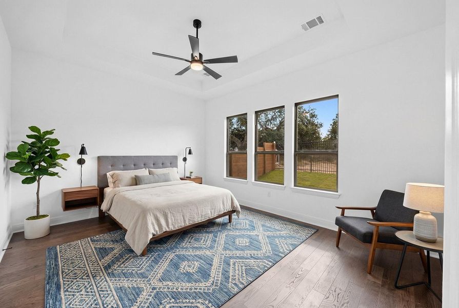 Furnished interior view inside a new home in Provence - 60', Austin (Image 12).