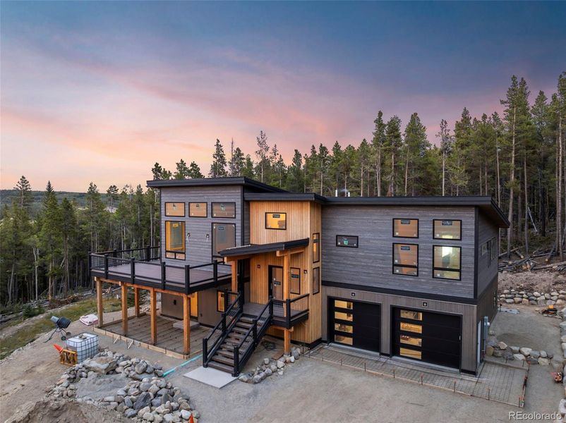 Image 40 of a home in .