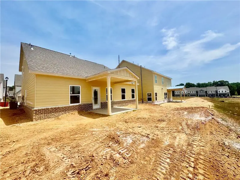 Image 30 of a home in Eastlyn Crossing.