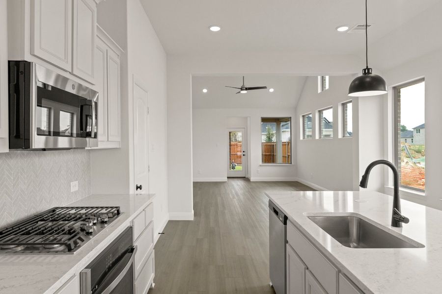 Representative furnished interior of a home built from the Stonegate by Pacesetter Homes in La Terra at Uptown Celina, Celina (Image 6).