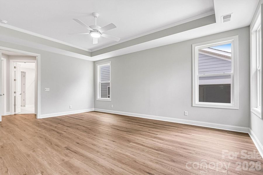 Spacious, unfurnished interior of a new home in Cresswind Charlotte, Charlotte (Image 34).