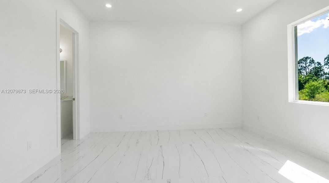 Spacious, unfurnished interior of a new home in , Lehigh Acres (Image 17). Spacious, unfurnished interior of a new home in , Lehigh Acres (Image 17).