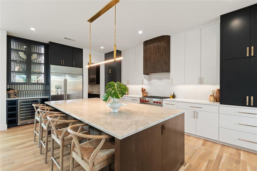 Furnished interior view inside a new home in , Dallas (Image 8).