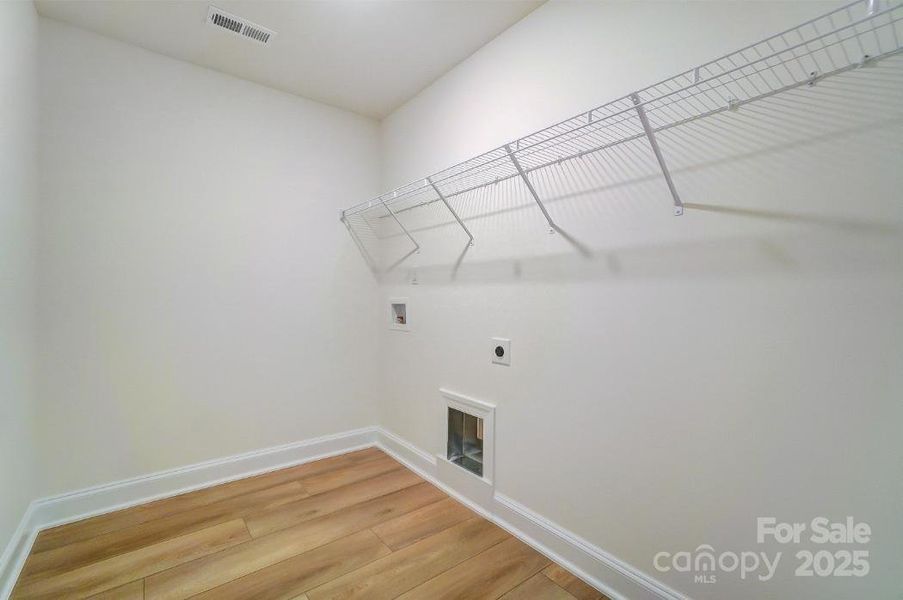 Image 30 of a home in .