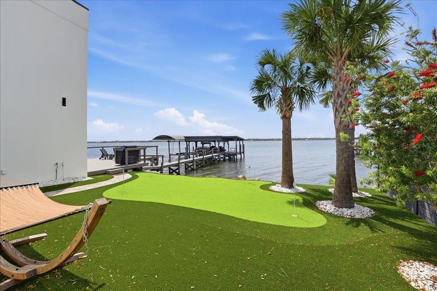 Exterior details and patio area of a home in , Merritt Island (Image 20).