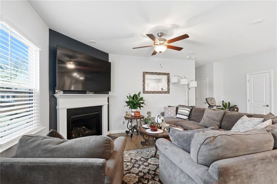 Furnished interior view inside a new home in , Grayson (Image 14).