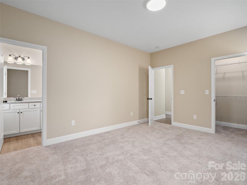 Spacious, unfurnished interior of a new home in , Clyde (Image 18).