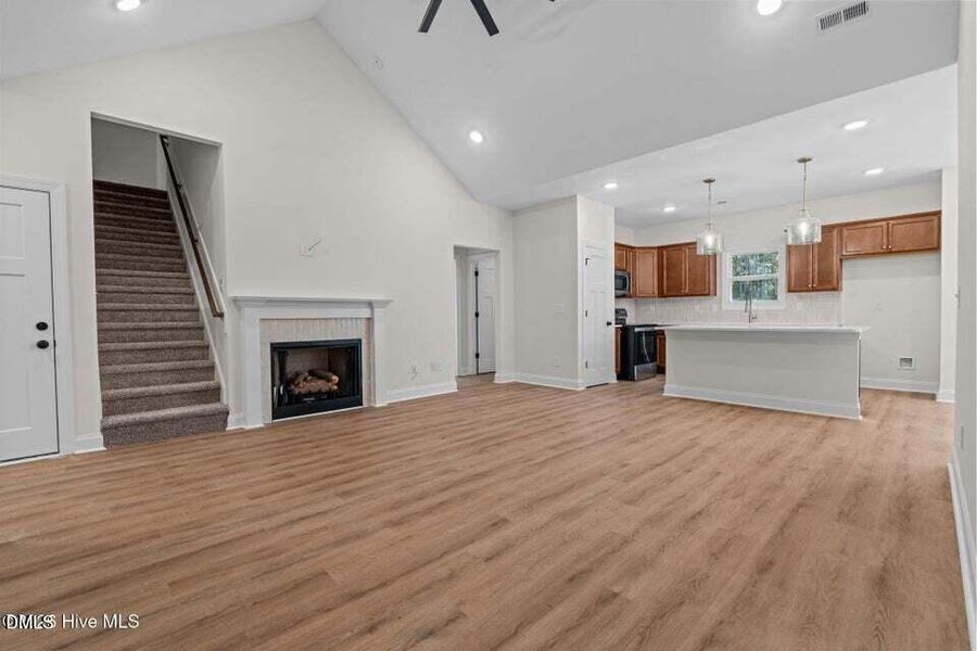 REPRESENTATION PHOTO