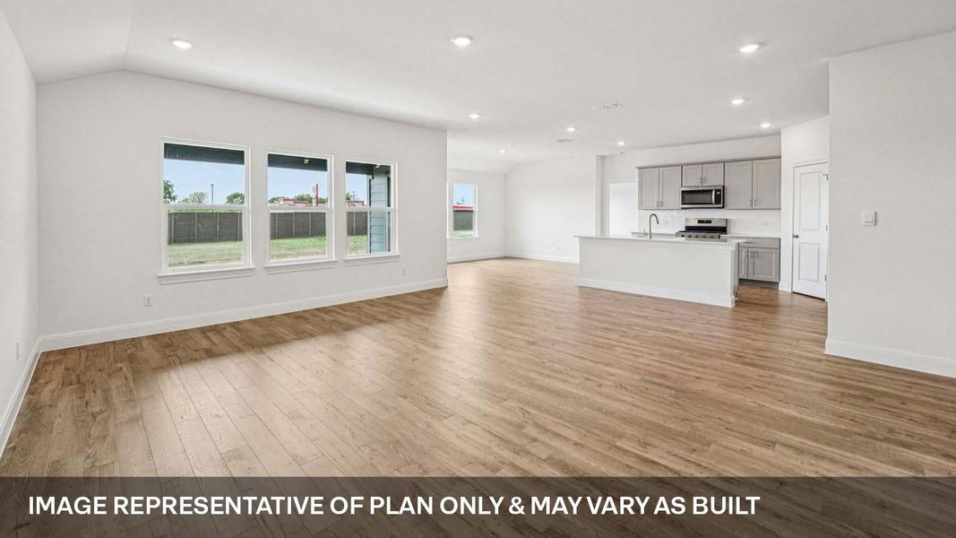 Spacious, unfurnished interior of a new home in Railhead, Cedar Creek (Image 10).