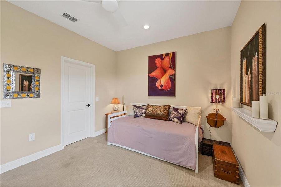 Furnished interior view inside a new home in , Englewood (Image 17).
