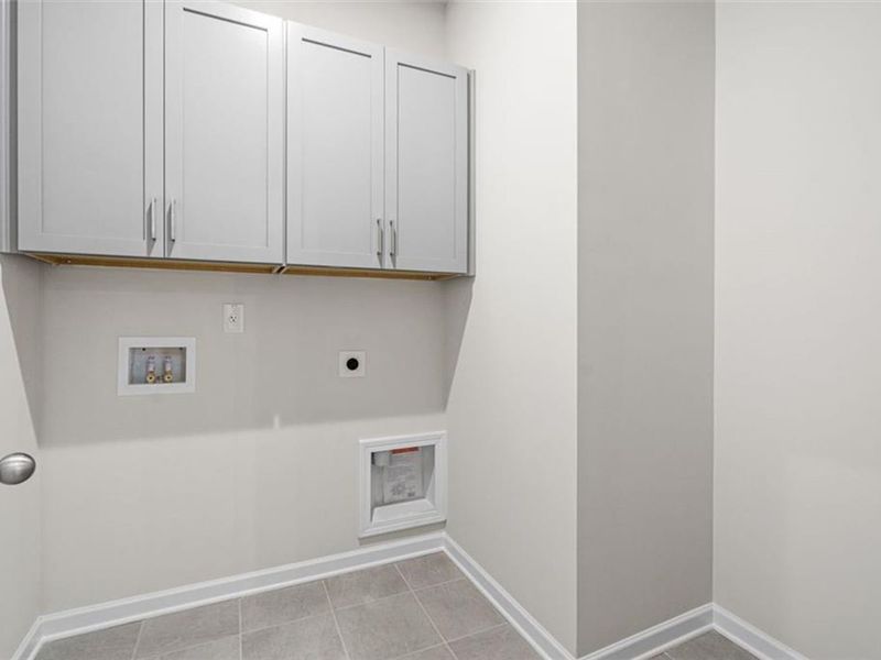 Spacious, unfurnished interior of a new home in Wehunt Meadows, Hoschton (Image 24).