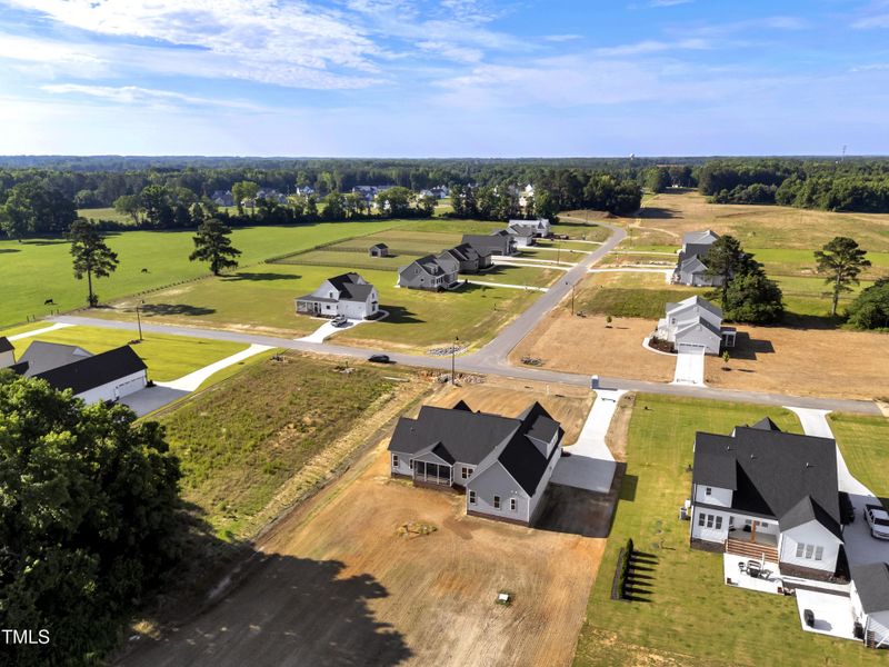 10-DJI_20250607084450_0022_D