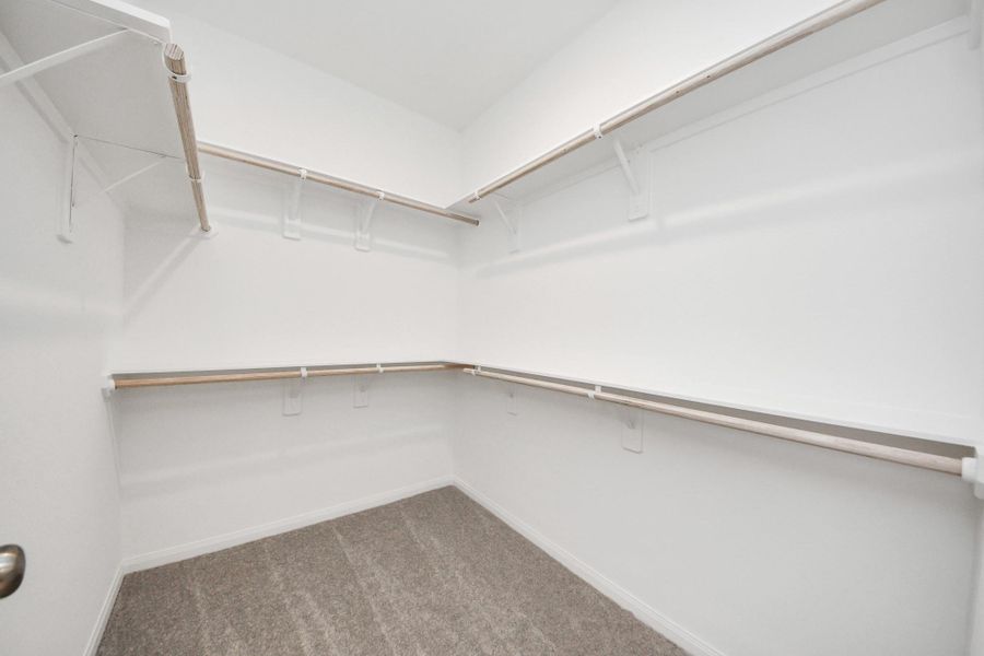 Spacious, unfurnished interior of a new home in Elyson, Katy (Image 39).