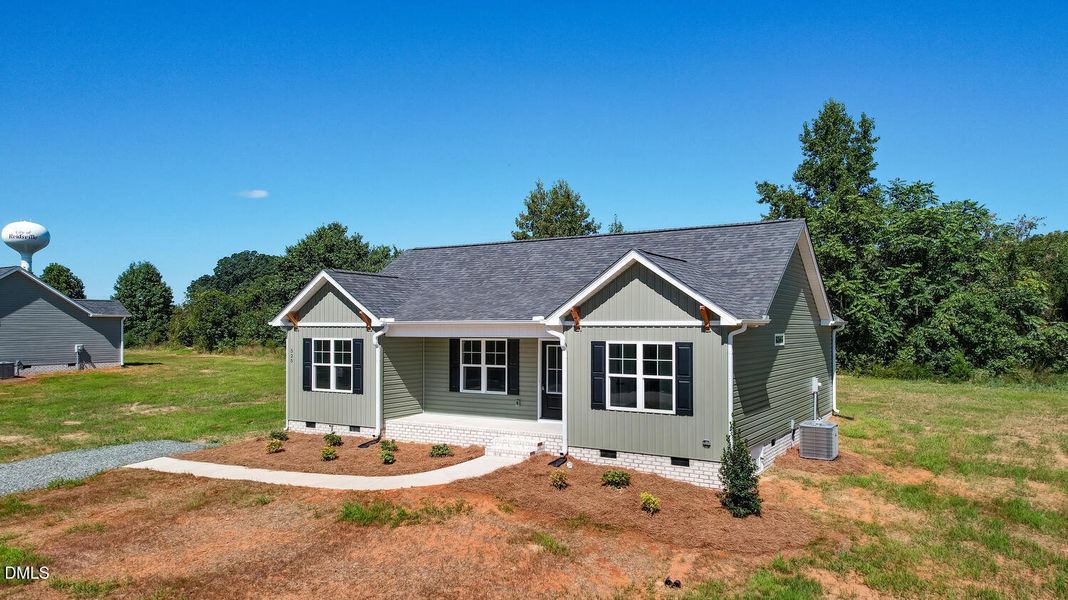 525 Grooms Rd Reidsville NC-large-040-02