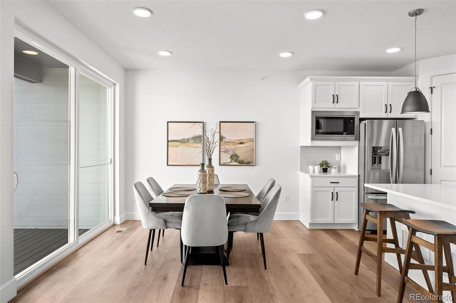 Furnished interior view inside a new home in Deer Creek, Littleton (Image 5).