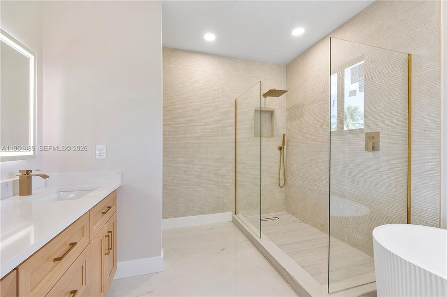 Furnished interior view inside a new home in , Fort Lauderdale (Image 17).