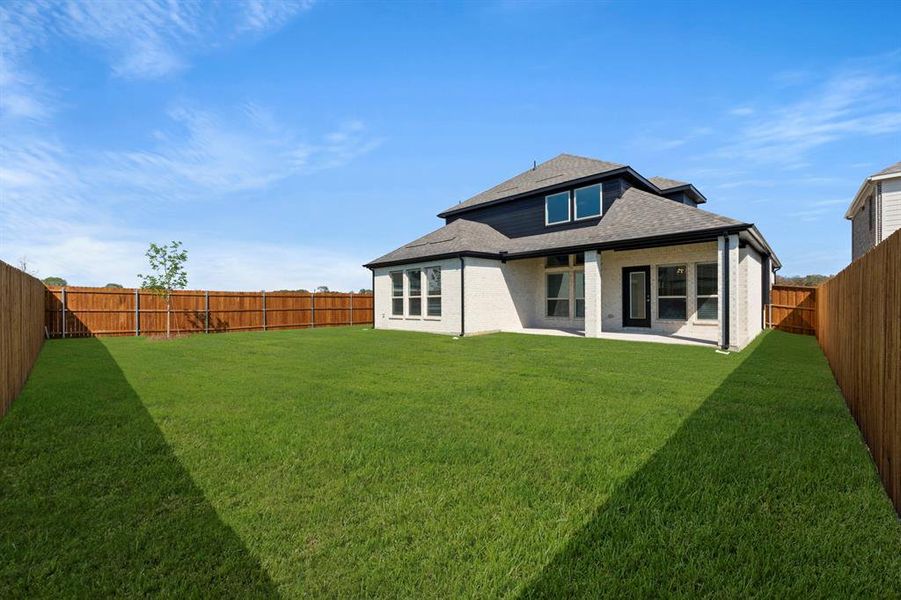 27. 2407 Parkway - Back (2)