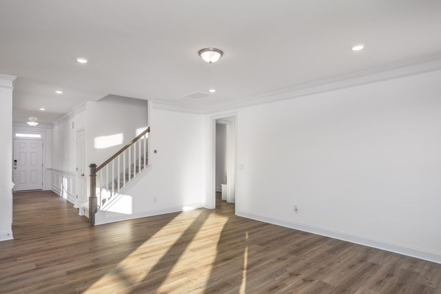Spacious, unfurnished interior of a new home in Berea Farms, Four Oaks (Image 19).