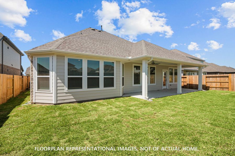 Exterior details and patio area of a home in Lone Star Landing, Montgomery (Image 3).