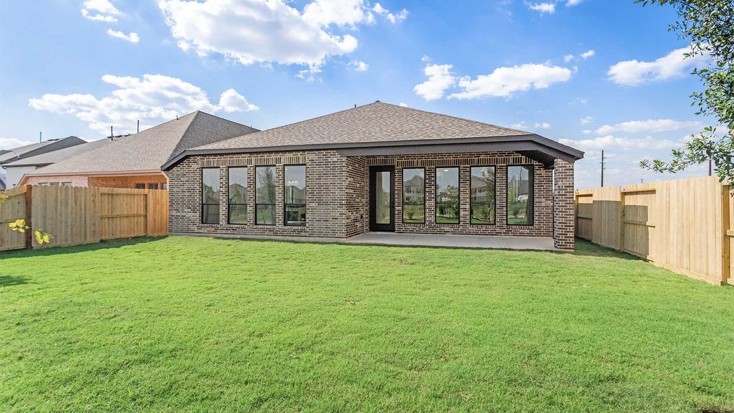 Exterior details and patio area of a home in Jordan Ranch, Fulshear (Image 3).