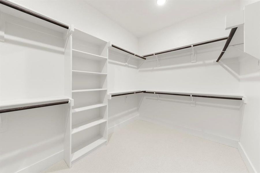 11_12. 1461 Porter - Closet