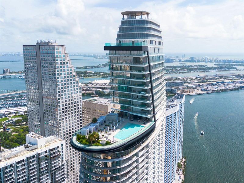 Image 59 of a home in .