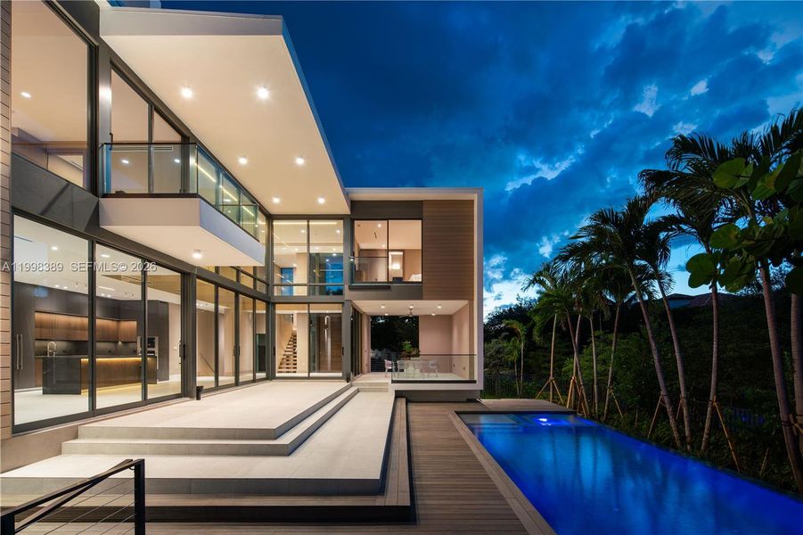 Exterior details and patio area of a home in , Key Biscayne (Image 3).