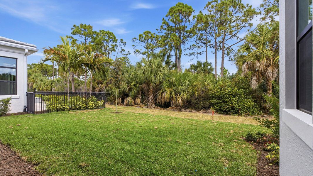 44-custom-_V7A5573 44-custom-_V7A5573