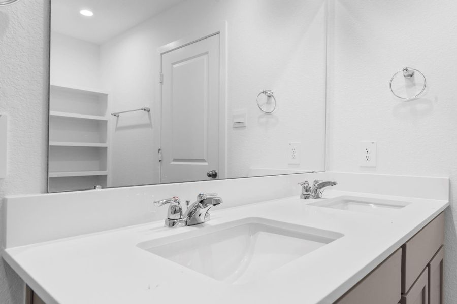 *Images and 3D tour are for illustration only and options may vary from home as built.