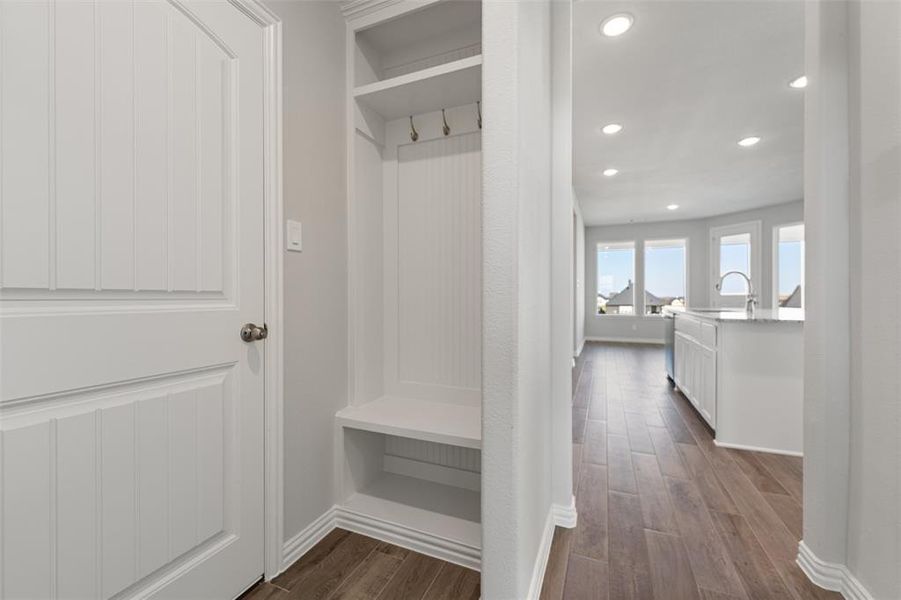 Spacious, unfurnished interior of a new home in Hillcrest Meadows North, Decatur (Image 39).