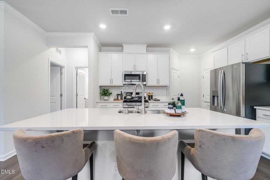 SUN_TripleCrown_Pic_Davidson-16