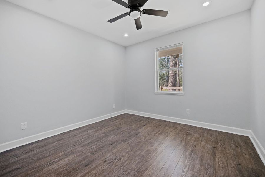 Spacious, unfurnished interior of a new home in , Shepherd (Image 21).