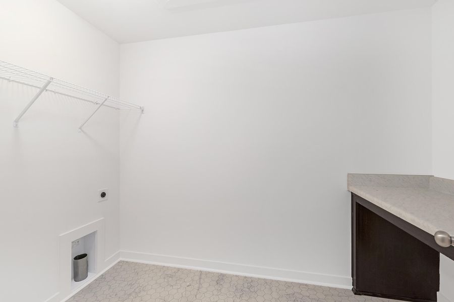 Spacious, unfurnished interior of a new home in , St. George (Image 17).