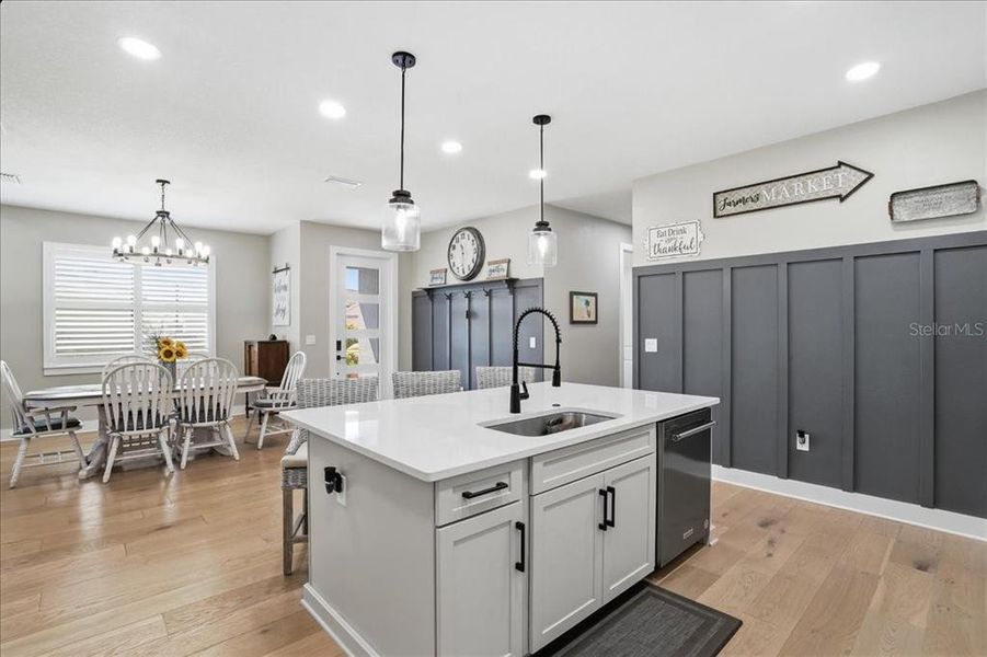 Furnished interior view inside a new home in , Venice (Image 33).