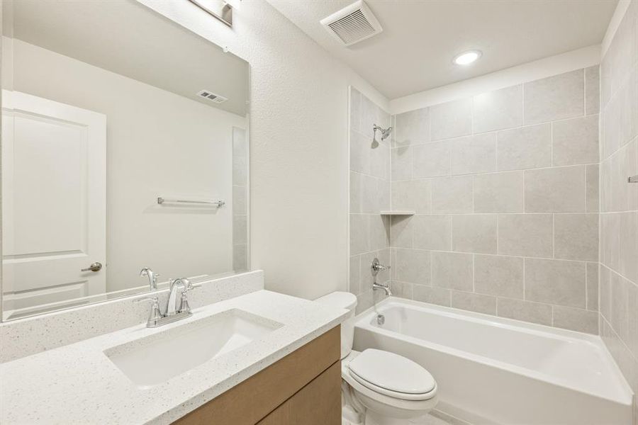 Furnished interior view inside a new home in Heartland Elements, Heartland (Image 16). Furnished interior view inside a new home in Heartland Elements, Heartland (Image 16).