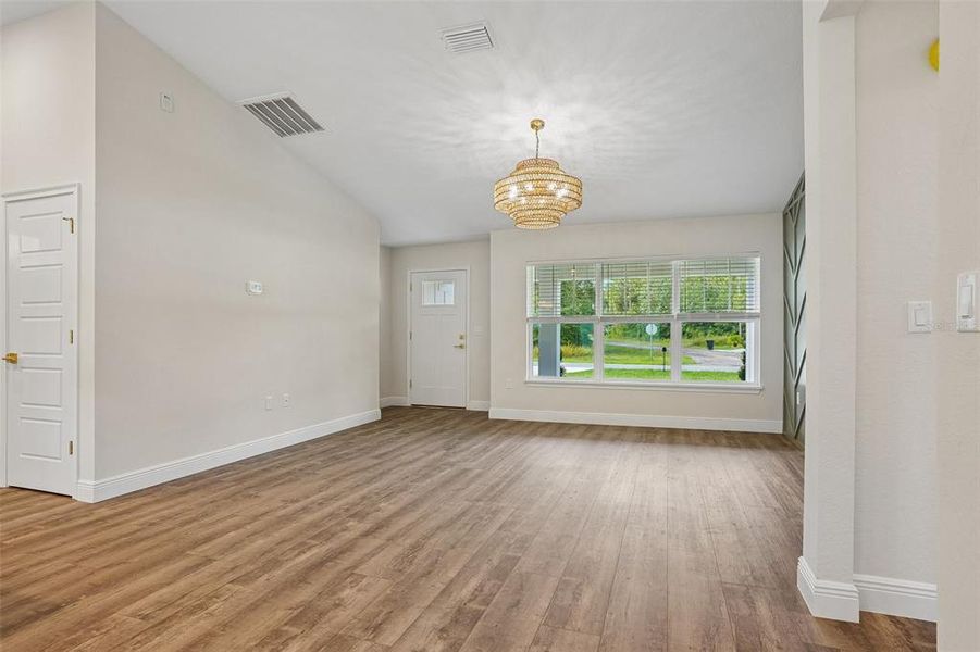 Spacious, unfurnished interior of a new home in , Citrus Springs (Image 45).