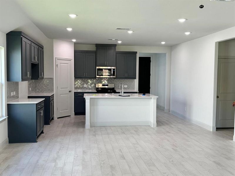 Furnished interior view inside a new home in , Anna (Image 6).
