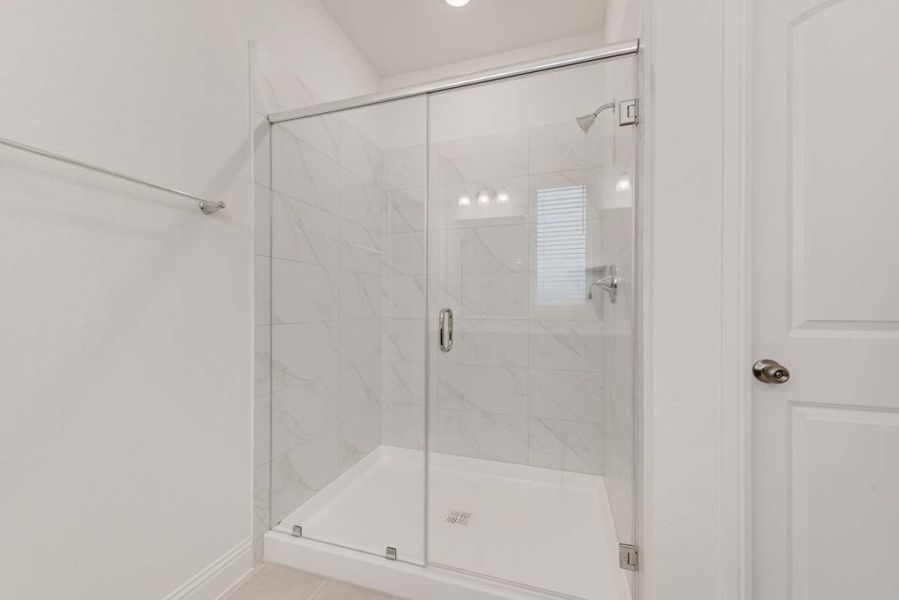 Image 23 representing the Eastholme by Pacesetter Homes in Elevon, Lavon, TX. Image 23 representing the Eastholme by Pacesetter Homes in Elevon, Lavon, TX.