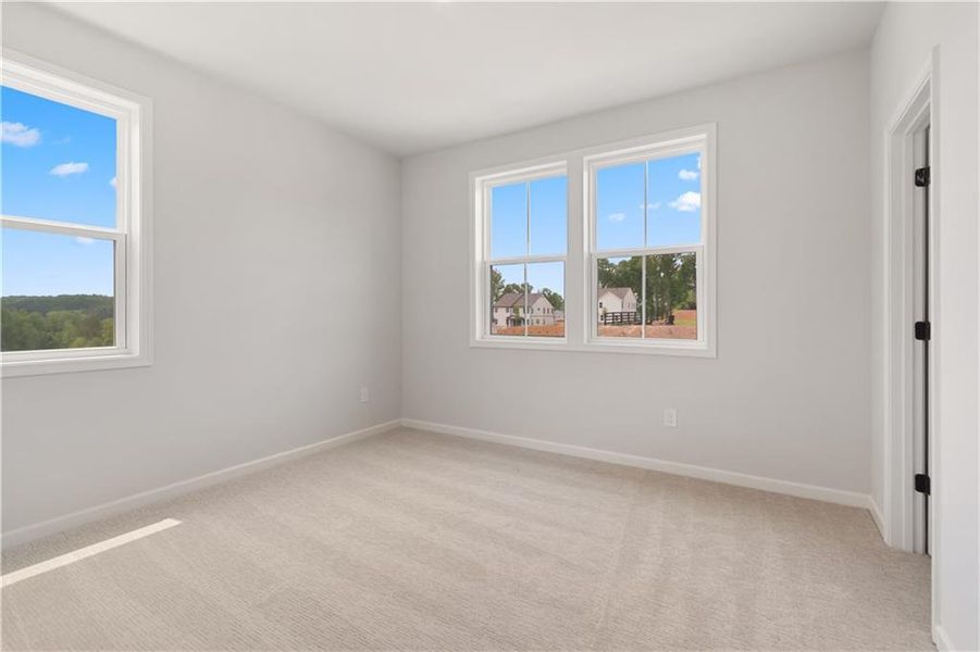Spacious, unfurnished interior of a new home in Tiberon Woods, Cumming (Image 30).