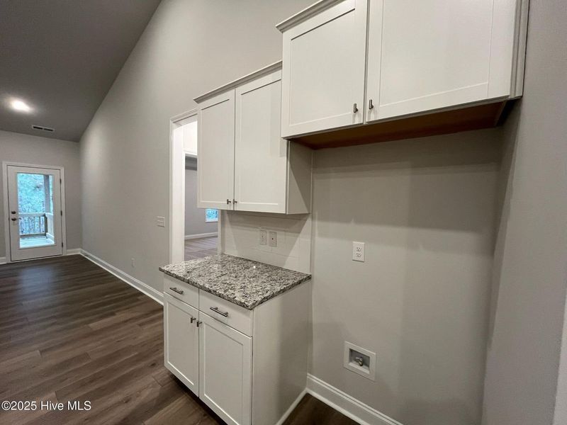Furnished interior view inside a new home in Palmetto Creek, Bolivia (Image 8).