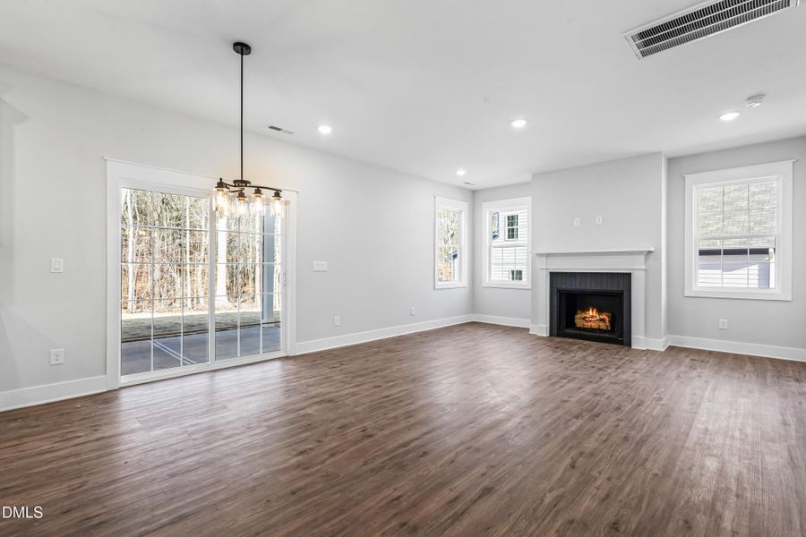Family Room - From Kitchen - DSC04571