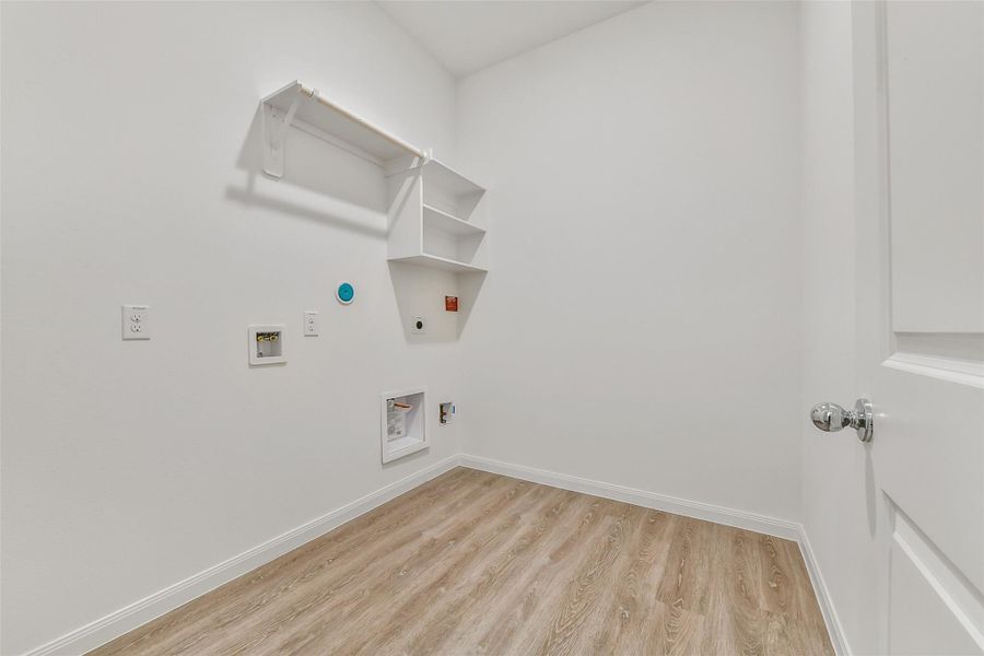 Spacious, unfurnished interior of a new home in King Oaks Village, Baytown (Image 25). Spacious, unfurnished interior of a new home in King Oaks Village, Baytown (Image 25).