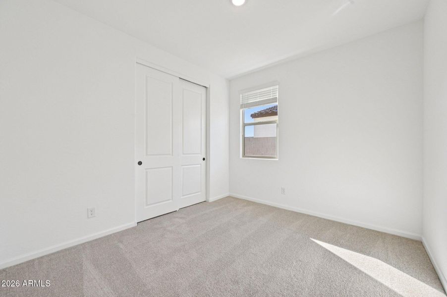 34-web-or-mls-W Buist Ave-S1001-034