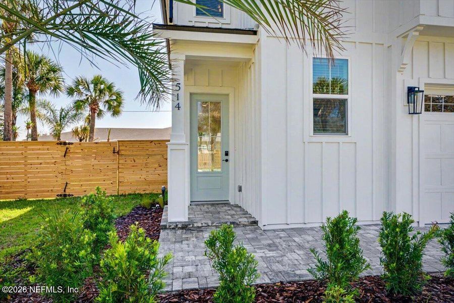 Exterior details and patio area of a home in , Jacksonville Beach (Image 21).